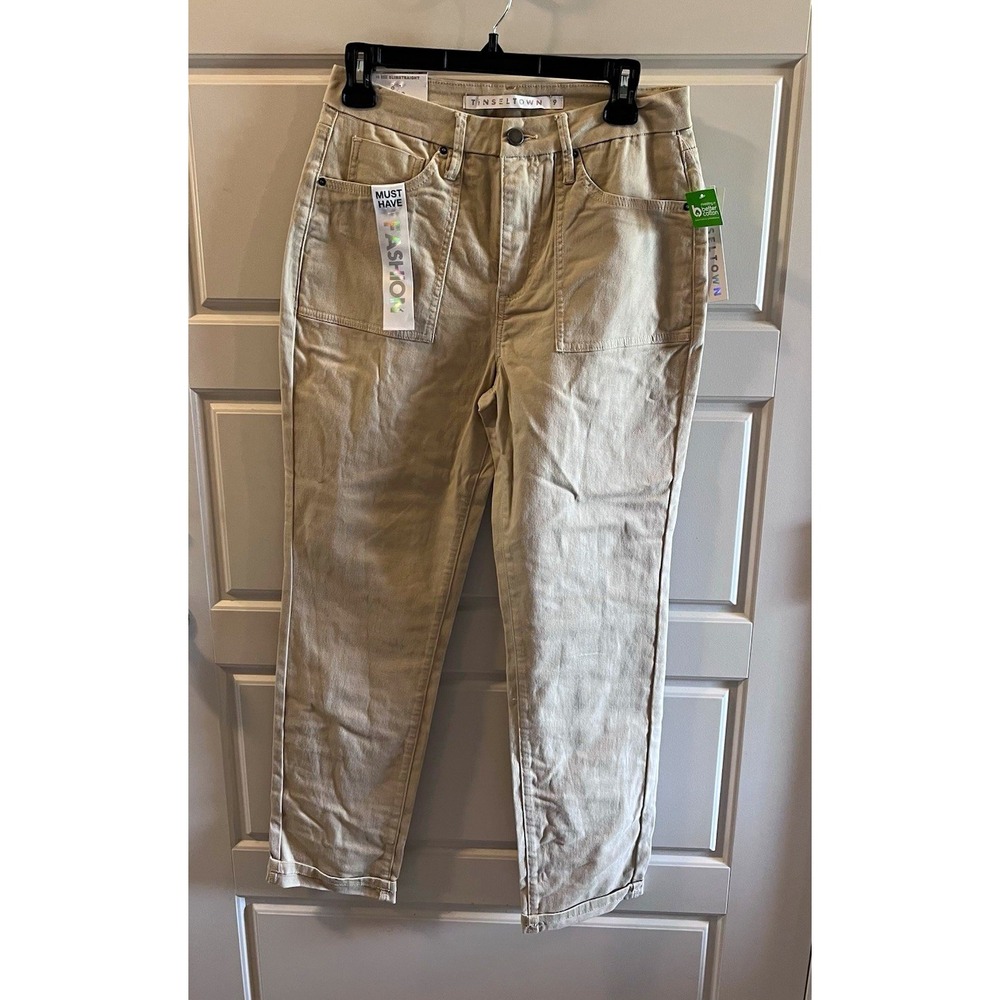 Tinseltown Women's Beige Solid Denim Straight Jeans High Rise Slim 5-Pocket